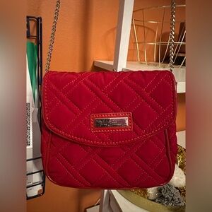 VERA BRADLEY Red Quilted Crossbody Bag(EUC)